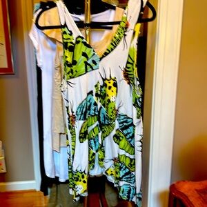 CAbi Oversized Sleeveless Top